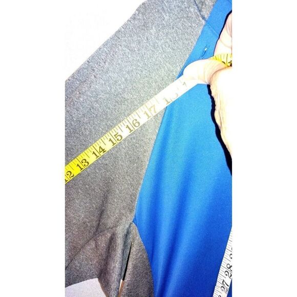 Majestic Jersey Blue with Gray Sleeves Men's XL Has zip pocket on right side - Picture 3 of 8